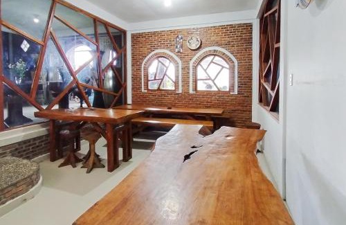 Karo Hôtel | RedDoorz at Jalan Ujung Sampun Berastagi
