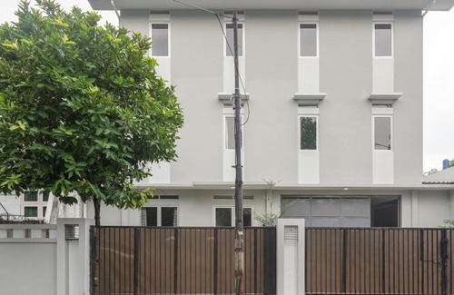 Cipete Selatan Maison | RedDoorz @ Cipete Raya