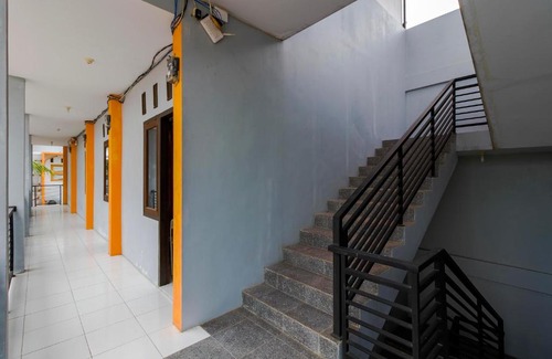 Jakarta Maison | RedDoorz @ Jagakarsa 2