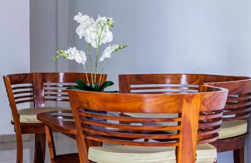East Jakarta Maison | RedDoorz @ Jatiwaringin