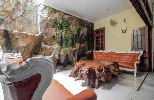 Jakarta Maison | RedDoorz @ Meruya 2