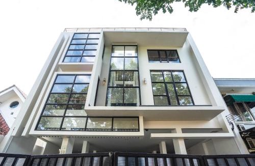 Serpong Maison | RedDoorz near Eka Hospital BSD City