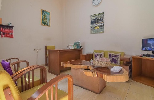 Cileunyi Maison | RedDoorz near IPDN 2