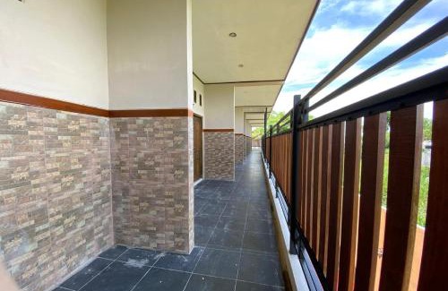 Mojokerto Hôtel | RedDoorz near Mojokerto Train Station