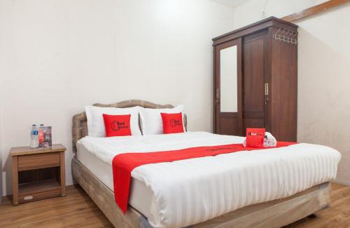 Surabaya Maison | RedDoorz near Pelabuhan Tanjung Perak 2 Surabaya