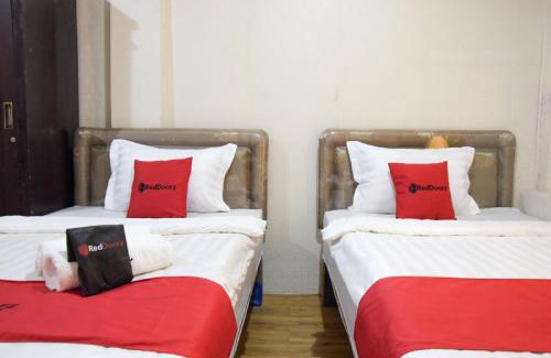 Surabaya Maison | RedDoorz near Pelabuhan Tanjung Perak 2 Surabaya