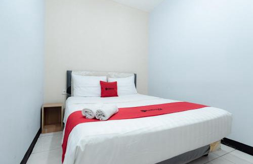 Jakarta Hôtel | RedDoorz near Puri Indah Lippo Mall 2