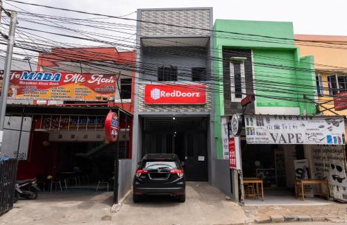 Tangerang Hôtel | RedDoorz near RS Sari Asih Cipondoh