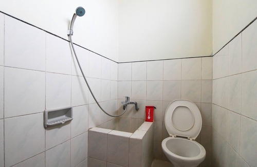Plaosan Maison | RedDoorz near Sarangan Lake