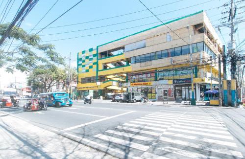 Muntinlupa Hôtel | RedDoorz near SM City Muntinlupa