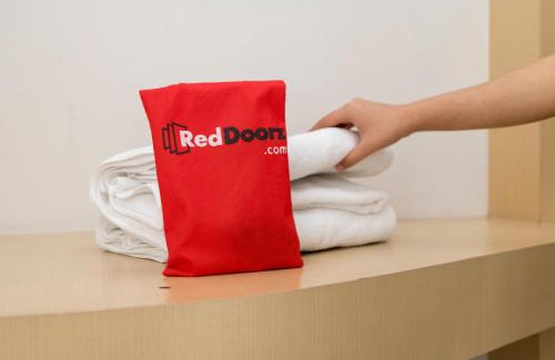 Palangkaraya Hôtel | RedDoorz near Stadion Sanaman Mantikei