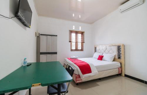 Bogor Barat Hôtel | RedDoorz near Terminal Bubulak Bogor