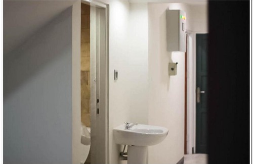 Palangkaraya Hôtel | RedDoorz @ Paus Raya
