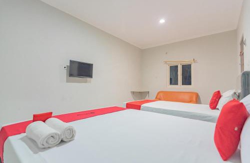 Balikpapan Maison | RedDoorz Plus at Bukit Cinta Street Balikpapan