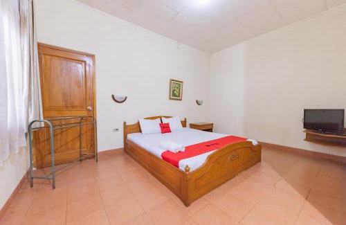 Sukabumi Hôtel | RedDoorz Plus at Wisma Kenanga Sukabumi