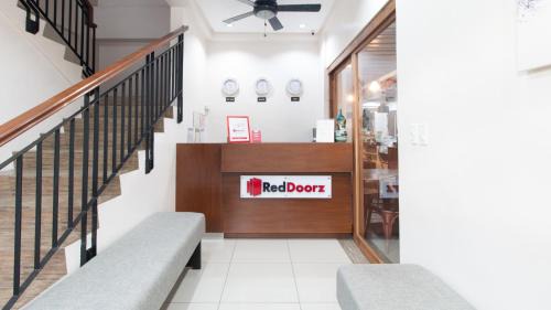 Bacolod Hôtel | RedDoorz Plus @ Diola Villamonte Bacolod