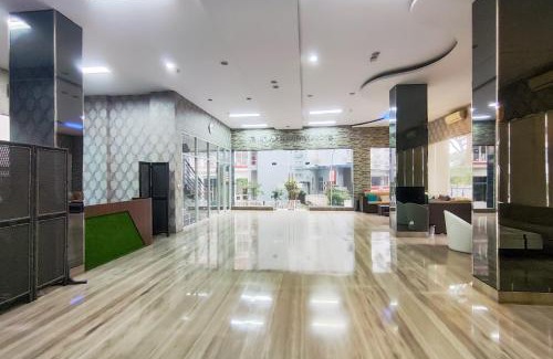 Bumi Serpong Damai Hôtel | RedDoorz Plus Near ICE BSD Minerva