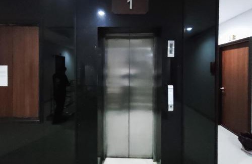 Bumi Serpong Damai Hôtel | RedDoorz Plus Near ICE BSD Minerva