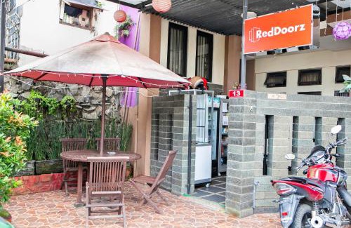 Setiabudi Maison | RedDoorz Plus near Isola UPI
