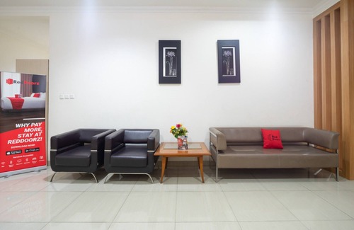 Binong Maison | RedDoorz Plus near Siloam Karawaci