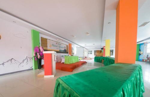 Gorontalo Hôtel | RedDoorz Plus Syariah @ Pentadio Gorontalo