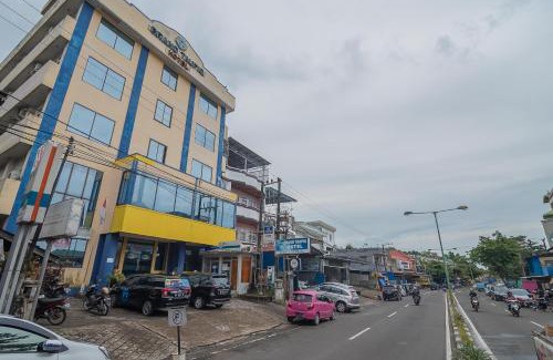 Tarakan Hôtel | RedDoorz Syariah at Grand Taufiq Tarakan