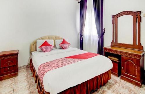 Jakarta Hôtel | RedDoorz syariah near AEON Mall Tanjung Barat