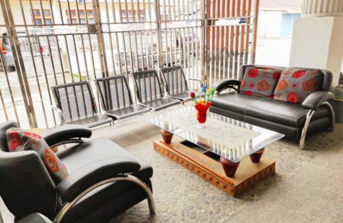 Bukittinggi Hôtel | RedDoorz Syariah near Pasar Aur Kuning