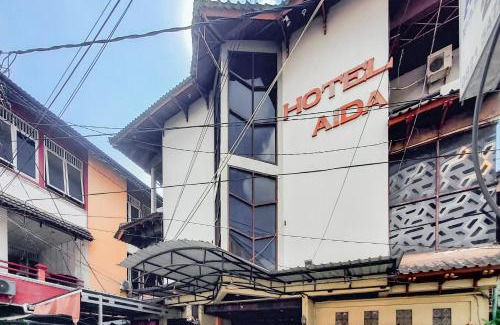 Samarinda Hôtel | RedDoorz Syariah near Pasar Pagi Samarinda