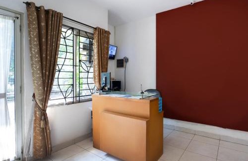 Tangerang Hôtel | RedDoorz Syariah Plus @ Wisma Bougenville Karawaci