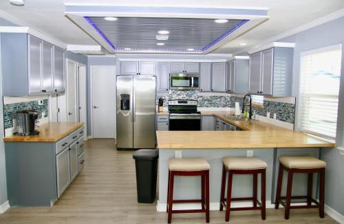 Port O Connor Cabine | Redfish Lodge - Port O'Connor
