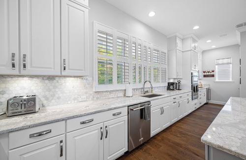 Redington Beach Maison | Redington Beach Villas 307 -⭐Gulf View⭐ - Across the street from beach! -Hot Tub!