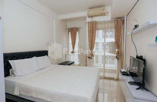 Tangerang Hôtel | RedLiving Apartemen Skylounge Tamansari - Vanez Room