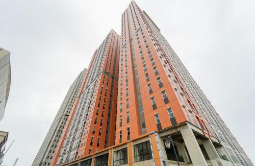 Bekasi Timur Hôtel | RedLiving Apartemen Transpark Juanda - Frams Properti Tower Jade with Netflix