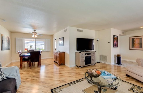 Tempe Maison | REDUCED FOR SUMMER!!!