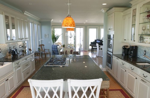 Mantoloking Maison | Ocean Front Beautiful Home