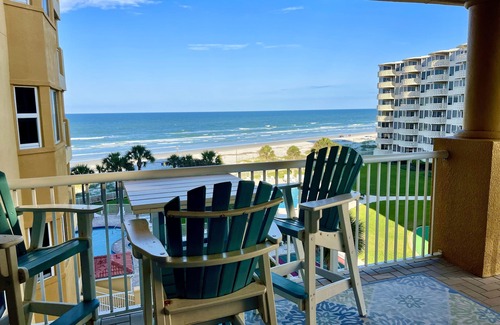 New Smyrna Beach Copropriété | 3BR / 3BA Luxury Oceanfront Condo Walking Distance à Flagler