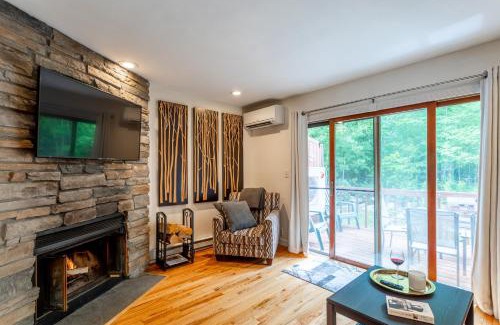Windham Maison | Redwood Retreat in Windham - minutes to Mtn!