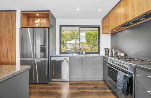 Lynmore Maison | Redwoods Getaway
