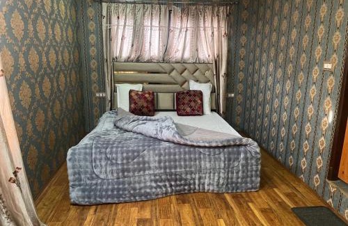 Brein Maison | REEMA INN