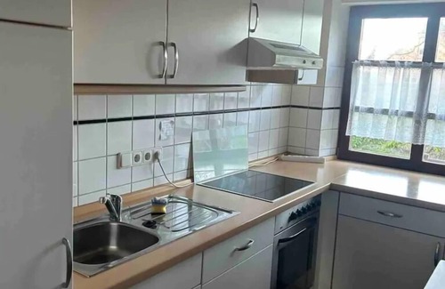 Poppenbull Appartement | Reetdach-app. "landhus Achter de Kark - Stüerboord" in Poppenbüll für 2 Personen