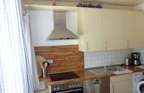Wasserkoog Maison | Reetdach-appartement "wasserkoog 22" in Tetenbüll für 2 Personen