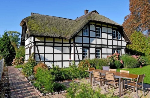 Siggermow Appartement | Reetdachfachwerkvilla EG