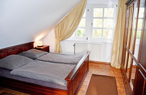 Siggermow Appartement | Reetdachfachwerkvilla am Wiesengrund
