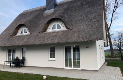 Pepelow Maison | Reetdachhaus Reetidyll - Reetidyll am Haff WE 03 - Oberdorf 11 c