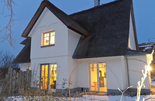 Rerik Maison | Reethaus Strandgut - geräumiges FH, 5 Schlafzimmer, Sauna und 3 Terrassen, Balkon