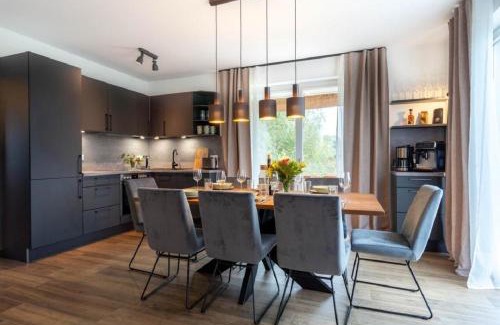 Am Salzhaff Maison | Reetsnacker - Ferienhaus mit Kamin, Sauna und Whirpool für 8 Personen