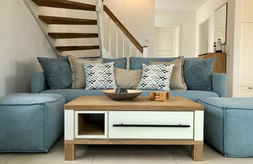 Parow Maison | Reetvilla Strelablick