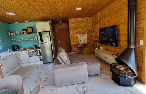 Garopaba Chalet De Ski | Refúgio da Montanha a Poucos Minutos das Principais Praias da Região
