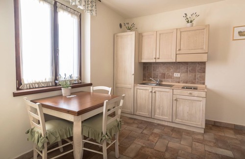 Bastia Umbra Appartement | Refined and bright apartment for two in Umbria, between Bastia and Assisi